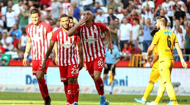 Antalyaspor, Yeni Malatyaspor'u farklı yendi!