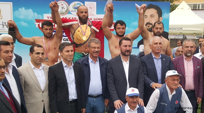 Kayseri Şeker’den Türkiye Karakucak Güreş Şampiyonasına Tam Destek Geldi!