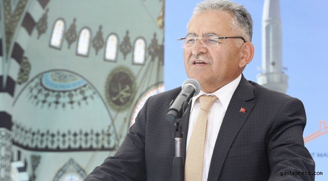 Memduh Başkan, "İnsanlara Tepeden Bakan Bir Anlayışa Sahip Değiliz!"