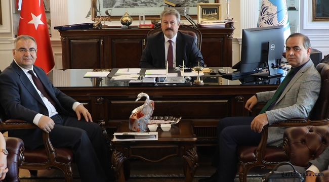 Bilirkişiler ve Uzlaştırmacılar Derneği Melikgazi Belediyesi'ni Ziyaret Etti!