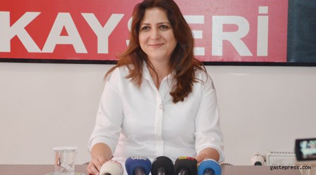 CHP Kayseri İl Başkanı Ümit ÖZER 29 Ekim Cumhuriyet Bayramı dolayısıyla Basın Açıklaması yaptı!