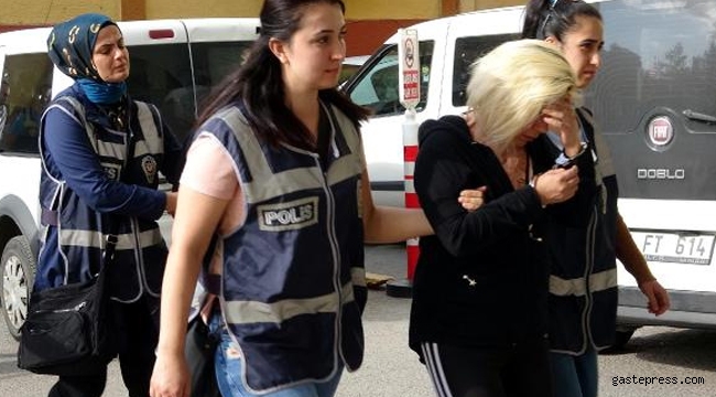 Cinsel ilişki için esnafa indirim yapmış!