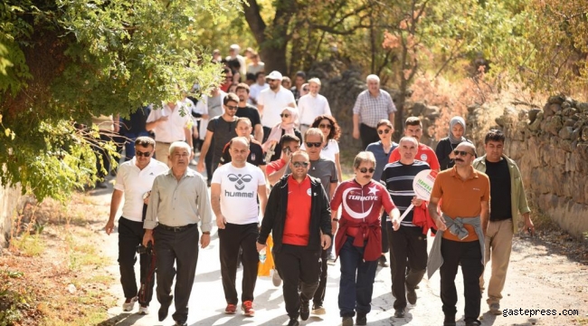 Dünya Yürüyüşü Gününde Binlerce Adım