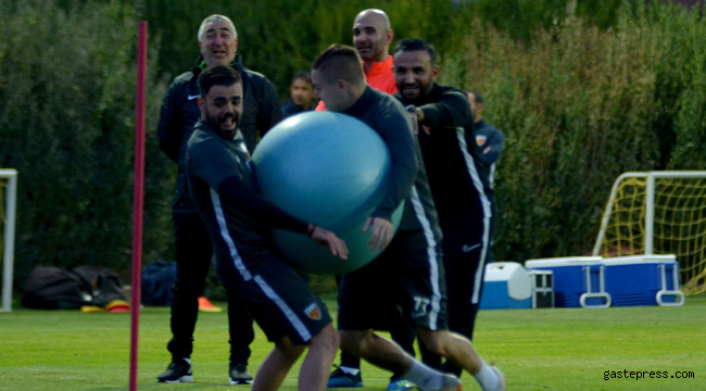 İstikbal Mobilya Kayserispor'da, Kasımpaşa hazırlıkları sürüyor!