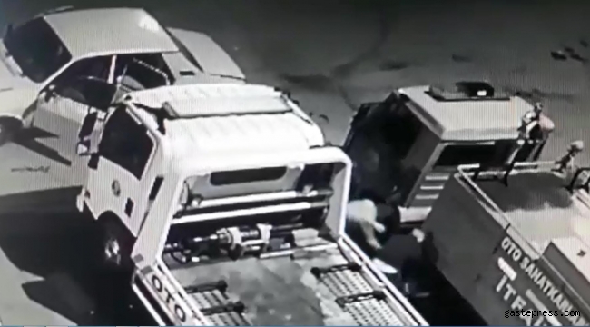 İtfaiye aracının aküsünü çalan 3 kişi kameradan yakalandı