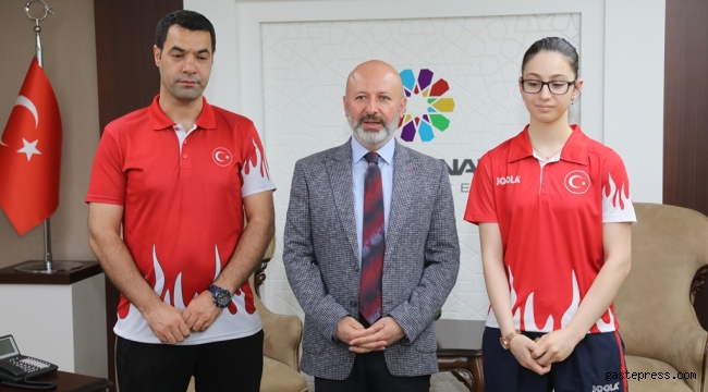 Kocasinan'ın Milli Sporcusu Özge Yılmaz, Yine Birinci Oldu