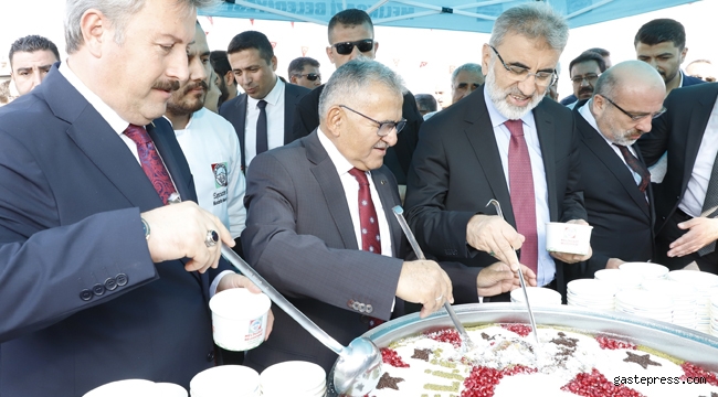 Memduh Büyükkılıç; “Bu Şehirdeki Beraberlik Dillere Destan"