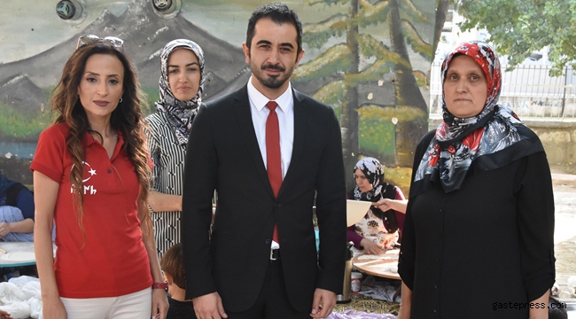 Minik Yüreklerden Mehmetçik için Kermes!