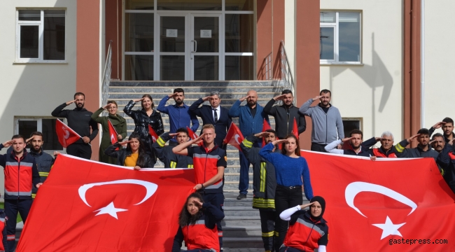 Öğrencilerden Barış Pınarı Harekâtına Destek   