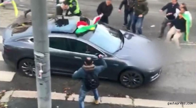 PKK yandaşları Norveç'te Türk aileye saldırdı!