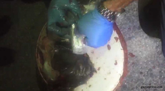 Salça bidonunda 1 kilo 290 gram uyuşturucu ele geçirildi