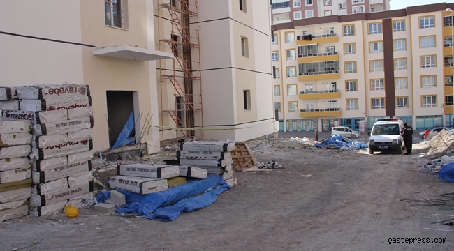 5'inci kattan düşen inşaat işçisi yaralandı!