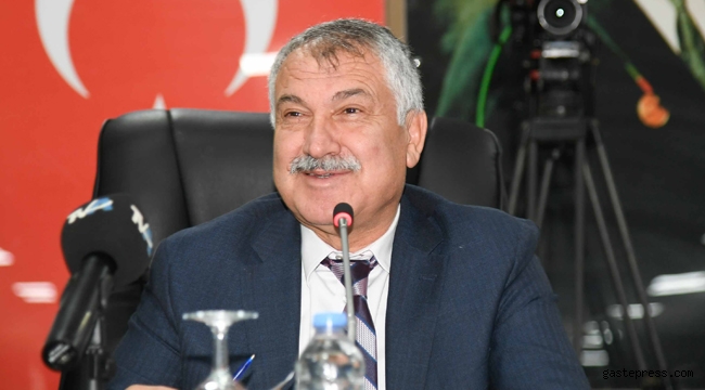 Adana'da Başkan Zeydan Karalar, Suya %30 İndirim yaptı!