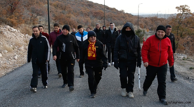 Başkan Büyükkılıç 24 Kasım'da Öğretmenlerle Yürüdü