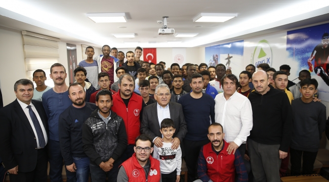 Başkan Büyükkılıç, Sizler Bizim Gönül Elçilerimizsiniz