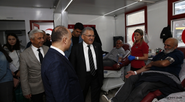 Doktor Başkandan Kan Bağışı Çağrısı