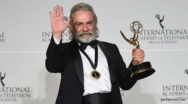 Emmy Ödülleri’nde en iyi erkek oyuncu ödülü Haluk Bilginer’in