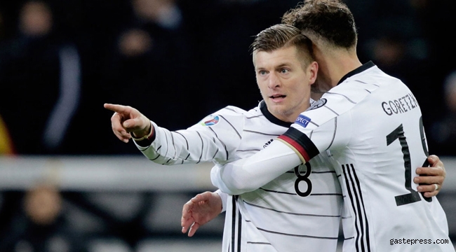 EURO 2020'ye gidecek 4 takım daha belli oldu!