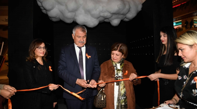 Kadın Medeniyet Işığıdır
