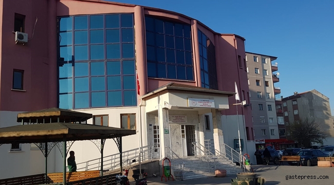 Kayseri'de hasta yakını ilaç yazmayan aile hekimine saldırdı!