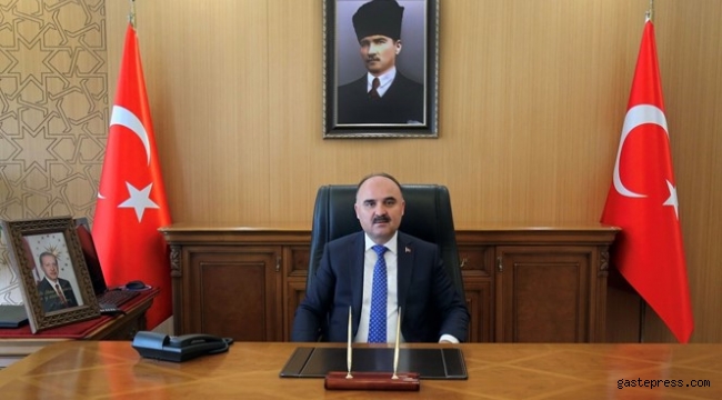 Kayseri Valisi Şehmuz Günaydın 24 Kasım Öğretmenler Gününü Kutladı