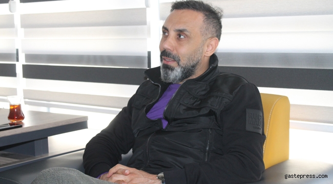 Ünlü Oyuncu Umut Oğuz Gastepress.com'u Ziyaret etti!