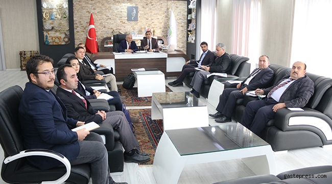 Yahyalı Belediyesi ve Kaski'den Yatırım Toplantısı