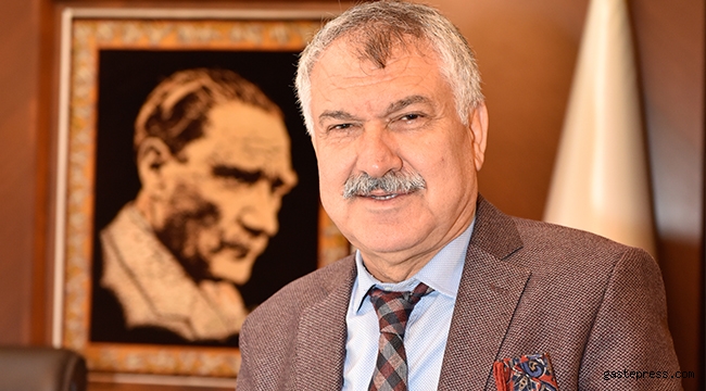 Adana Büyükşehir Belediye Başkanı Zeydan Karalar'dan Yeni Yıl Mesajı