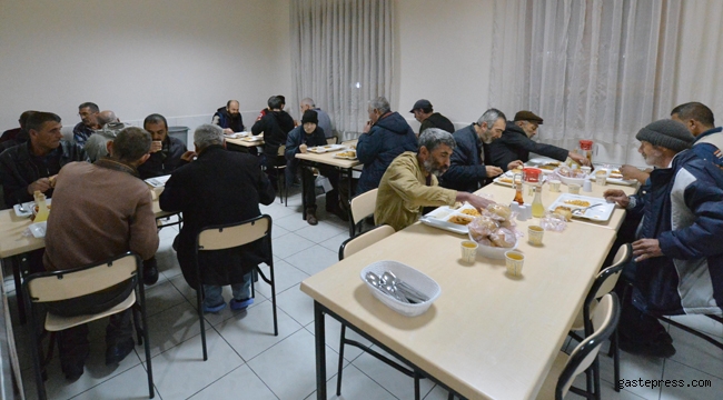 Ankara Büyükşehir'den Kimsesizlere Şefkat Eli!