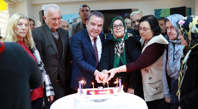 Antalya Büyükşehir Belediye Başkanı Muhittin Böcek'ten Anlamlı Ziyaret!
