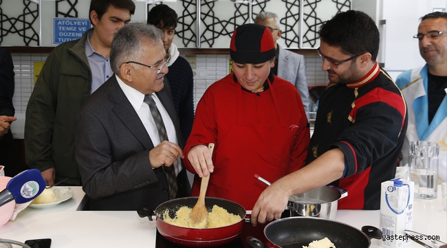 Başkan Büyükkılıç, İstikbal Özel Eğitim Meslek Okulu’nu ziyaret etti!