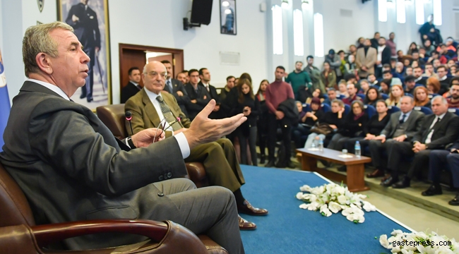 Başkan Mansur Yavaş Üniversitelilerle Buluşuyor!
