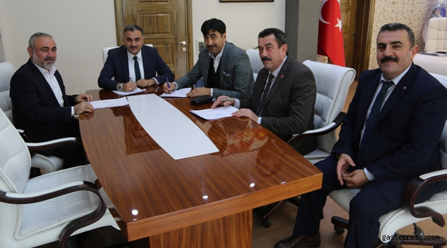 Develi Belediyesi Hizmet-iş Sendikasıyla Sözleşmesini Yeniledi