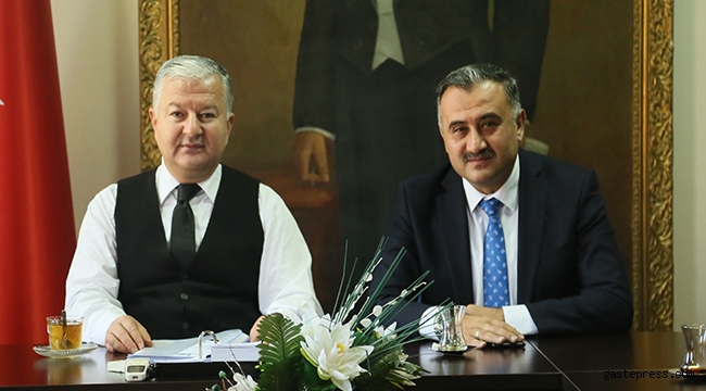 Develi'de Sosyal Yardımlaşma Mütevelli Heyeti toplantısı Yapıldı
