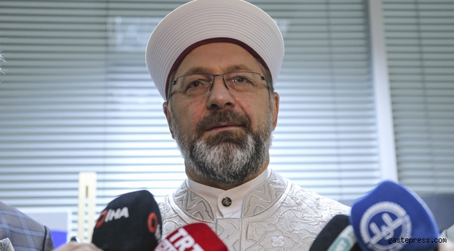 Diyanet İşleri Başkanı'ndan camide tabure ve sandalye açıklaması geldi!