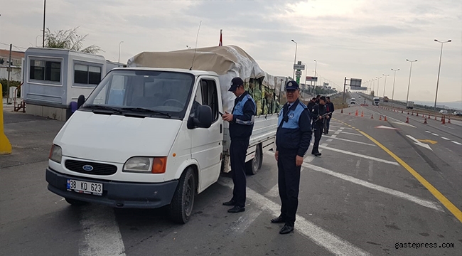 Kayseri Büyükşehir Belediyesi Zabıta Ekipleri Denetimlere Devam Ediyor