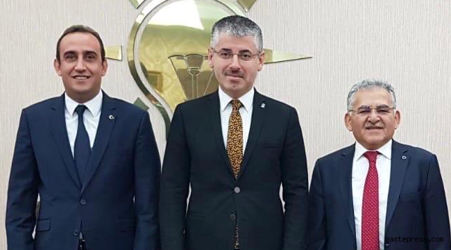 Kayseri İncesu Belediye Başkanı Mustafa İlmek İyi Parti'den istifa ederek AK Parti'ye geçti!