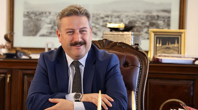 Melikgazi Belediyesi Çevre Temizlik Vergileri İle Süpürge Aracı Aldı