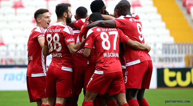 Yiğidolar liderliğe alıştı! Yine kazandılar!