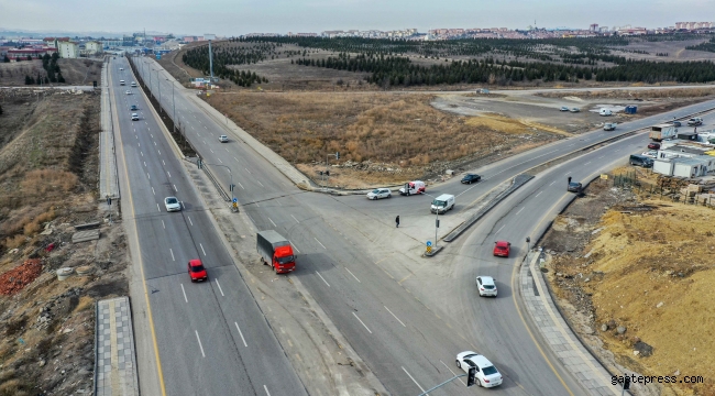 Ankara Büyükşehir'den Yeni Yol ve Kavşak Çalışmaları