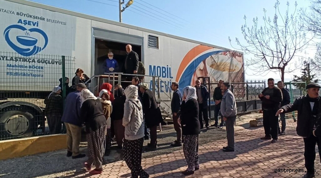 Antalya Büyükşehir’in depremzedelere desteği sürüyor! 