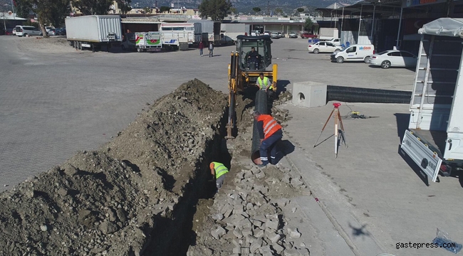Antalya'da Demre Hali’nin yağmur suyu sorunu çözüldü!