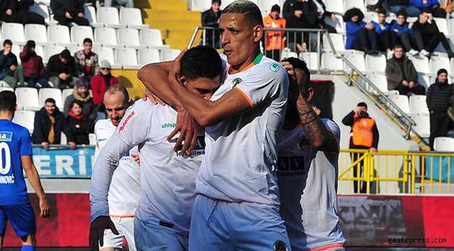 Aytemiz Alanyaspor'da Ziraat Türkiye Kupasın'da mucize dönüş! 