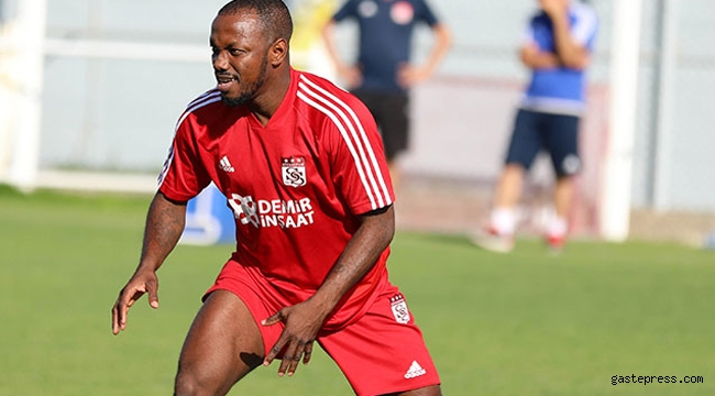 Bursaspor, Sivasspor'dan Abdou Razack Traore'yi kiraladı!