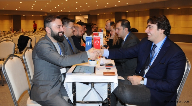 İş İnsanları Ticaret Köprüsü'nde Buluştu