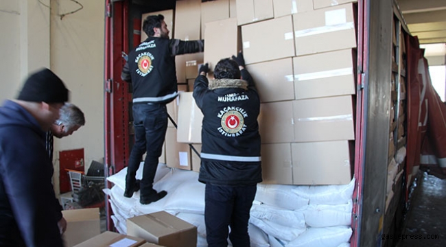 Kapıkule'de 14 milyon 750 bin adet makaron ele geçirildi