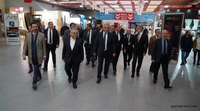Kayseri Büyükşehir Belediye Başkanı Büyükkılıç İMOB'da