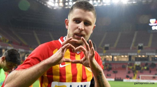 Kayserispor Artem Kravets'i bırakmadı!