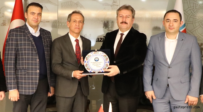 Melikgazi Belediye Başkanı Palancıoğlu; Esnaf Masası Esnaflara Verdiğimiz Önemin Göstergesidir.