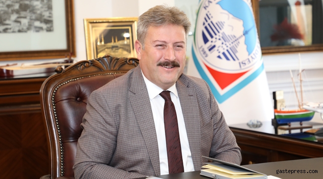 Melikgazi Belediye Başkanı Palancıoğlu, Gazeteci Metin Kösedağ ve Hacı Yakışıklı'yı Tebrik Etti!